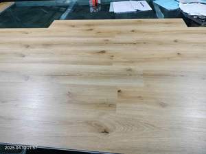 Venta al por mayor 6mm 7mm 8mm impermeable 20mil LVP laminado SPC suelo híbrido núcleo rígido LVP impermeable antiarañazos - Product Image 5