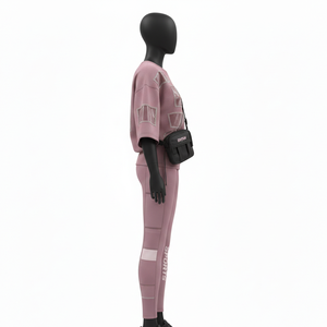 Conjunto Deportivo Personalizado con Logotipo, Leggings de Nailon y Spandex de 250 g/m², Camiseta Holgada, Diseño con Parches Reflectantes - Product Image 3