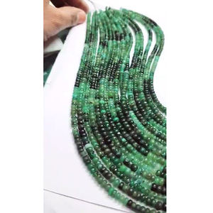 Lote de 16 Hilos de Cuentas Redondas Lisas de Esmeralda Verde Natural Sombreada de 5-6mm, 1120 Quilates, 15 Pulgadas, Iroc Sales Gemstone Bead - Product Image 1