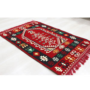 Alfombra de Oración para Mezquita Roja de Nuevo Diseño - Product Image 1