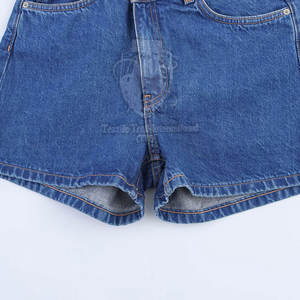 Shorts en jean décontractés pour femmes, style nouveau, sur mesure, avec détails boutonnés, 100% coton denim, respirant, durable, couleurs personnalisées disponibles - Product Image 6