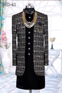 Costume Sherwani de styliste pour hommes, broderie lourde, saison de mariage, Sherwani pour hommes, vente en gros - Product Image 3