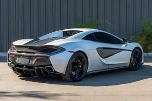 McLaren 570S Spider 2018 d'occasion, V8 biturbo, pack luxe, provenance sud, non modifié - Product Image 4