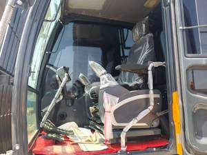 Escavatore Cingolato Usato <span class=keywords><strong>Hyundai</strong></span> <span class=keywords><strong>R220LC</strong></span>-9S, 22 Tonnellate, Macchina Idraulica Originale ad Alta Efficienza per Movimento Terra e Costruzioni - Product Image 4