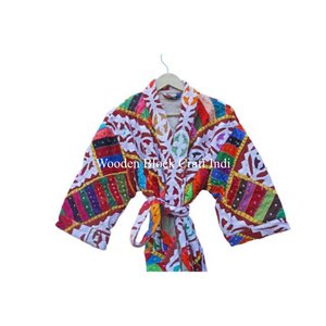ชุดกิโมโนผู้หญิงแบบเต็มตัว แขนสามส่วน ผ้าฝ้าย 100% คอวี ตกแต่งผ้าแบบ Patchwork ระบายอากาศได้ดี เหมาะสำหรับฤดูร้อน ฤดูหนาว และฤดูใบไม้ผลิ - Product Image 4
