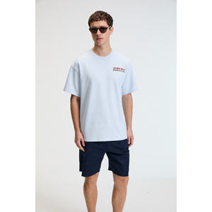 GRIMELANGE YUM Camiseta con cuello redondo y estampado oversize para hombre - Product Image 3