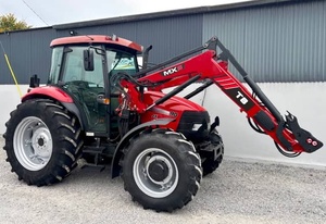 Nouveau tracteur CASE JX90 avec chargeur frontal MX, tracteur utilitaire agricole de 90 CV pour les travaux agricoles, le chargement et la manutention - Product Image 4