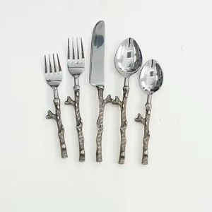 Meilleure vente ensemble de couverts en acier inoxydable en métal nickelé or laiton poignée décorative ensemble de couverts pour banquet mariage - Product Image 5