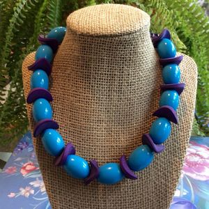 Hermoso Collar Largo de Cuentas de Resina Multicolores Vintage de la India, Collar Hecho a Mano para Mujeres y Niñas por bh crafts - Product Image 4