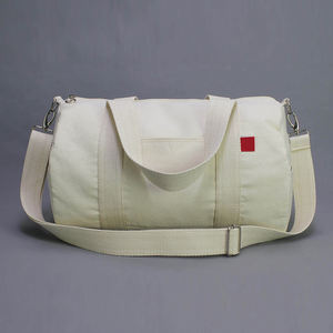 Bolsa Deportiva de Lujo de Diseño Nuevo de Fábrica al por Mayor, Bolsa de Gimnasio de Gran Capacidad, Impermeable, de Oxford, con Correa Ajustable - Product Image 4