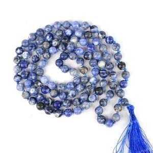 Collar de Mala de Cristal Sodalita con 108 Cuentas para Meditación, Reiki, Sanación y Prácticas Espirituales, Japa Mala Natural - Product Image 3