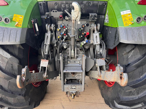 รถแทรกเตอร์มือสอง Fendt 516 Profi Plus ขับเคลื่อน 4 ล้อ ขายส่งใหม่ ราคาพิเศษ เครื่องยนต์ Massey-Ferguson 70 แรงม้า ปั๊มคุณภาพดี มาตรฐานดี - Product Image 3