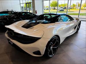 Buena Oferta para Mc-Laren 750S, Motor V8 Twin-Turbo de 740 hp - Product Image 6