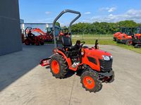 Tracteur 4x4 Kubota haute performance à vendre en gros, doté d'un moteur fiable