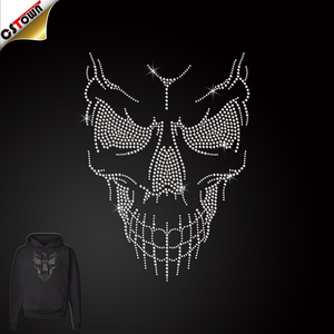 Cantidad mínima de pedido baja Hierro en patrones de calavera de diamantes de imitación Transferencia de logotipo de diamantes de imitación - Product Image 1