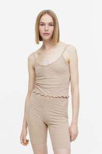 Shorts de cyclisme personnalisés streetwear en velours côtelé de coton doux, haute respirabilité, séchage rapide, léger, confortable, coupe ajustée pour femme - Product Image 4