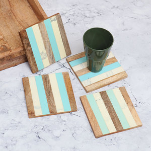 Posavasos de Nogal Hechos a Mano con Resina, Forma Rectangular, Posavasos para Taza de Té, Posavasos de la Mejor Calidad - Product Image 1