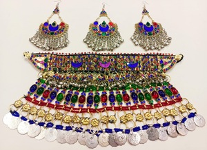 Conjunto de joyería de tres piezas de acero inoxidable tribal afgano étnico hecho a mano para mujer, diamantes de imitación de cristal, cuentas multicolores colgantes - Product Image 5