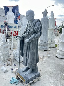 Estatuas de retrato personalizadas modernas 100% Piedra monolítica natural Instalación al aire libre tallada a mano duradera 1 año técnico en línea - Product Image 4