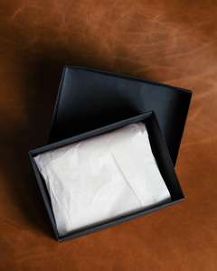 Cartera plegable de piel auténtica con logotipo personalizado, monedero delgado con bloqueo RFID para hombre, proveedor de OEM y ODM, OEM y ODM, con logotipo personalizado, para hombre - Product Image 5