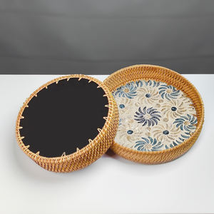 Venta al por mayor de Vietnam madre perla incrustaciones patrón geométrico elegante de lujo hecho a mano respetuoso con el medio ambiente bandeja para servir para café en el - Product Image 3