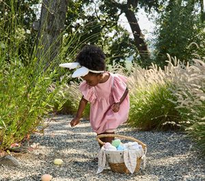 Encantadora cesta de almacenamiento de jacinto de agua hecha a mano con asa para picnics de Pascua, sala de estar, cocina o jardín, regalo para niños - Product Image 5