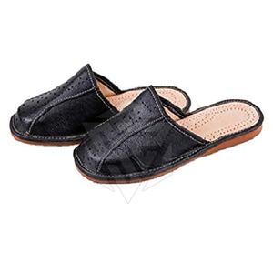 Vente en gros de pantoufles en cuir véritable PU chaussures confortables pour la maison prix direct d'usine pantoufles en cuir de luxe - Product Image 3