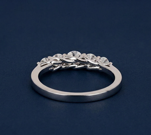Anillo de Diamantes Cultivados en Laboratorio de 0.85ctw, Estilo Vintage, Anillo de Oro de 14K, 5 Piedras Redondas Brillantes, Anillo de Compromiso y Boda - Product Image 3