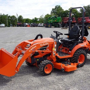 Compre el tractor diésel subcompacto BX2680 de 25.5 HP 4WD listo para la venta - Product Image 1