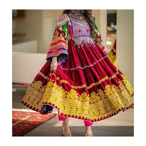 Elegante vestido de novia afgano hecho a mano con bordado tribal disponible en tamaños personalizados - Product Image 2