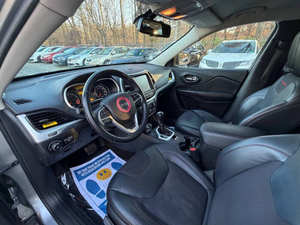 Jeep Cherokee Trailhawk Usado del 2015 - Product Image 2