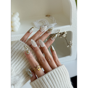 Autocollants pour ongles Jellyfish Pearl Luxe Press on Nail Premium Nail Art Decals - Product Image 2