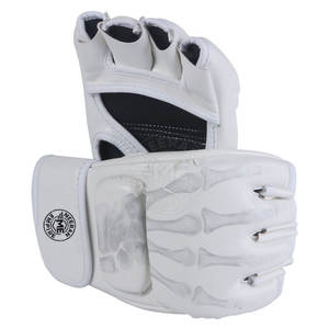 Gants de MMA en cuir de haute qualité pour la compétition d'entraînement au combat, dernier design, tissu de haute qualité, gants de MMA en cuir pour jeunes - Product Image 2