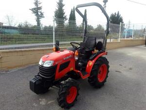 รถแทรกเตอร์ขนาดเล็ก 4x4 25 แรงม้า รุ่น B25D Kubota B23 ซีรีส์ 4 ล้อขับเคลื่อน ราคาประหยัด ประกอบด้วยแกนหลัก รวมถึงลูกปืน เครื่องยนต์ ปั๊มเกียร์ และชุดเกียร์ - Product Image 2