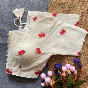 Belle Partywear Pur Khadi Coton Avec Broderie Blouse Fabricant Et Fournisseur De Surat Au Taux Le Plus Bas - Product Image 5