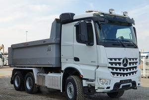 Camion benne Mercedes Arocs 2013 Euro 4 Diesel, conduite à gauche, pour construction en acier - Product Image 3