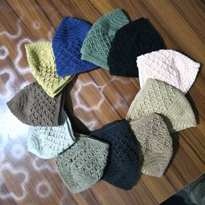 Gorro de Oración Musulmán Kufi de Último Diseño, Gorro de Punto Liso para Hombre, Personalizable con Logotipo, de Algodón, Unisex, para Todas las Temporadas - Product Image 1