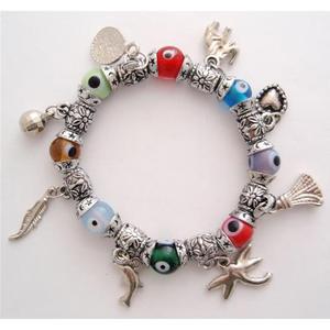 สร้อยข้อมือลูกปัดหลากสีตาปีศาจดีไซน์หรูหรา - Product Image 1