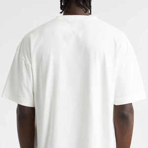 T-shirt pour hommes Crop Boxy Fit Tshirt pour hommes 100% coton épaule tombante poids lourd luxe qualité logo personnalisé t-shirt uni pour hommes - Product Image 5