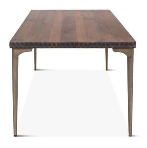 Table à manger en bois de manguier massif à grain riche avec dessus à motif circulaire sculpté à la main et pieds en métal de couleur laiton doré mat surélevés - Product Image 6