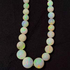 Perles rondes lisses en opale naturelle éthiopienne de 10 mm à 20 mm, de haute qualité, couleur arc-en-ciel, pour la fabrication de bijoux - Product Image 2