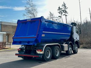 Camión Tractor Mercedes-Benz Arocs 4142 8x4 Diésel Euro 6, Transmisión Manual, Capacidad de Carga 31-40T, Volante a la Izquierda, Nuevo - Product Image 3