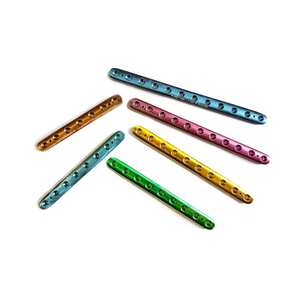 Kit de plaques étroites en titane LCP 5,0 mm/5 mm, 6 pièces, avec 50 vis en acier inoxydable, instruments chirurgicaux orthopédiques pour chevaux - Product Image 2