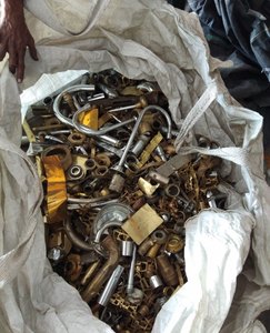 Chatarra de Latón y Cobre Amarillo de Alta Calidad Lista para Enviar, 99.99% de Contenido de Cobre, Origen Estadounidense, Modelo Latón Marca Latón - Product Image 3