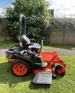 Cortadora de Césped Kubota de Giro Cero para Uso Comercial - Product Image 3