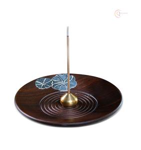 Porte-encens en bois naturel écologique durable avec un design minimaliste pour la méditation religieuse, l'aromathérapie et les intérieurs zen - Product Image 1