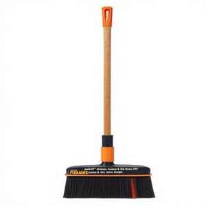FISKARS ไม้กวาดอเนกประสงค์สำหรับกลางแจ้งและลานบ้าน 290 มม. ด้ามพลาสติก - Product Image 2
