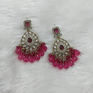 Boucles d'oreilles pendantes en pierre et perles de Kundan plaquées or pour femmes élégance traditionnelle avec une torsion moderne - Product Image 5