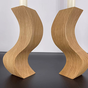 เชิงเทียนไม้ออกแบบโค้งสำหรับตกแต่งบ้านโต๊ะแสดงผลงานปาร์ตี้และตกแต่งมุมสบายทำด้วยมือจากอินเดีย - Product Image 1