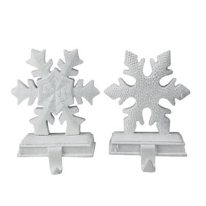 Soporte para medias de Navidad con forma de copo de nieve en Metal plateado con diseño festivo Perfecto para decoración de fiestas navideñas Artículos festivos - Product Image 1